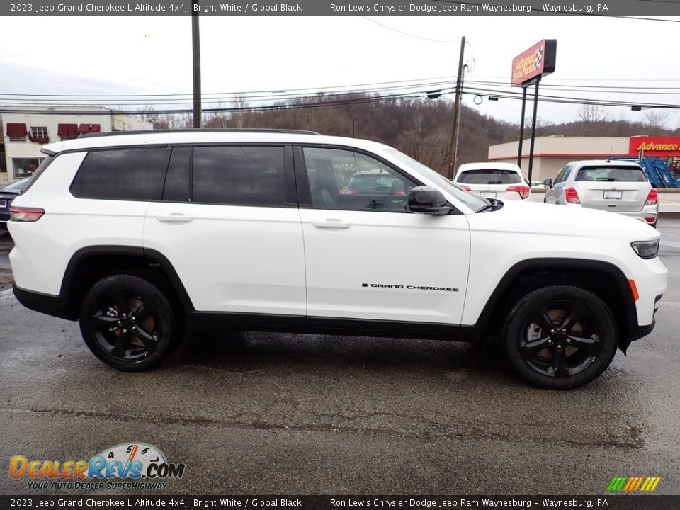 2023 Jeep Grand Cherokee L Altitude 4x4 Bright White / Global Black Photo #7