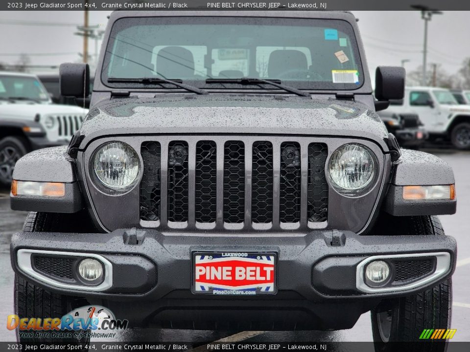 2023 Jeep Gladiator Sport 4x4 Granite Crystal Metallic / Black Photo #2