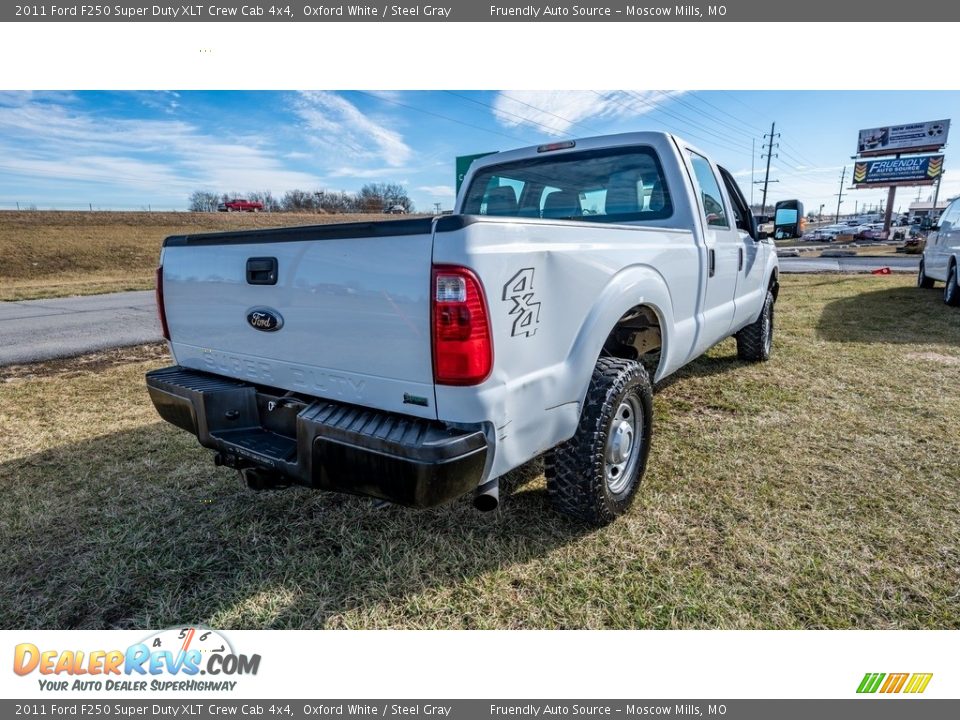 2011 Ford F250 Super Duty XLT Crew Cab 4x4 Oxford White / Steel Gray Photo #3