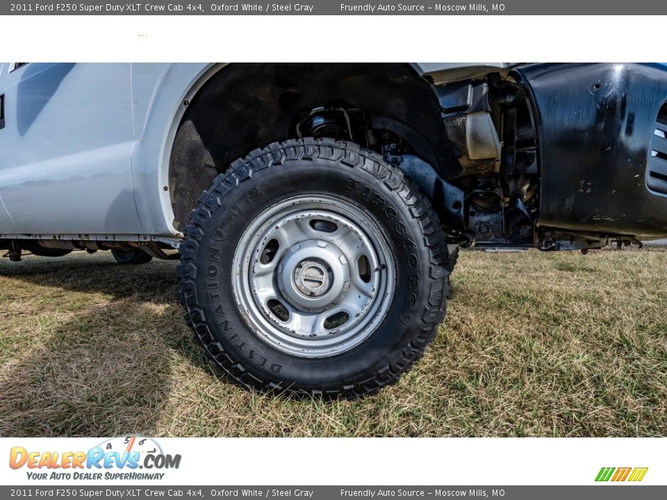 2011 Ford F250 Super Duty XLT Crew Cab 4x4 Oxford White / Steel Gray Photo #23