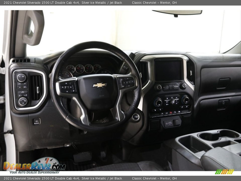 Dashboard of 2021 Chevrolet Silverado 1500 LT Double Cab 4x4 Photo #7