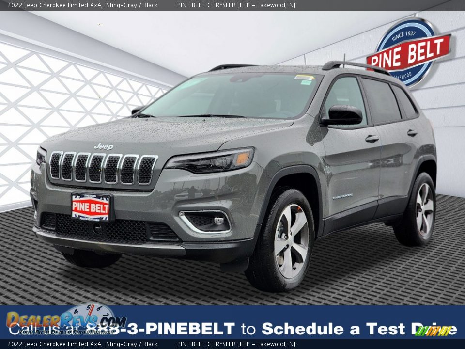 2022 Jeep Cherokee Limited 4x4 Sting-Gray / Black Photo #1