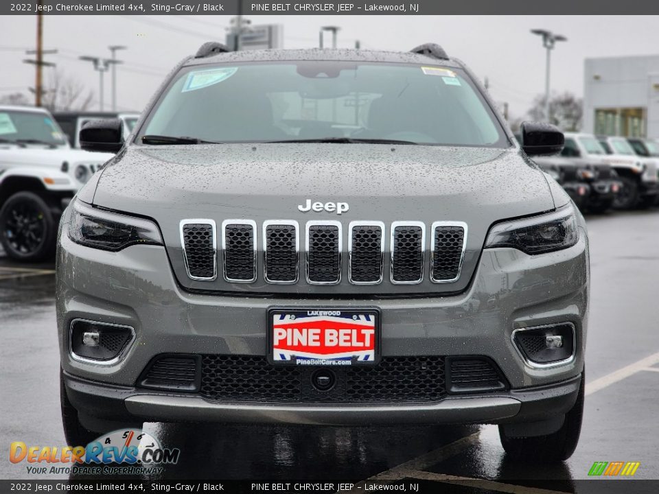 2022 Jeep Cherokee Limited 4x4 Sting-Gray / Black Photo #2