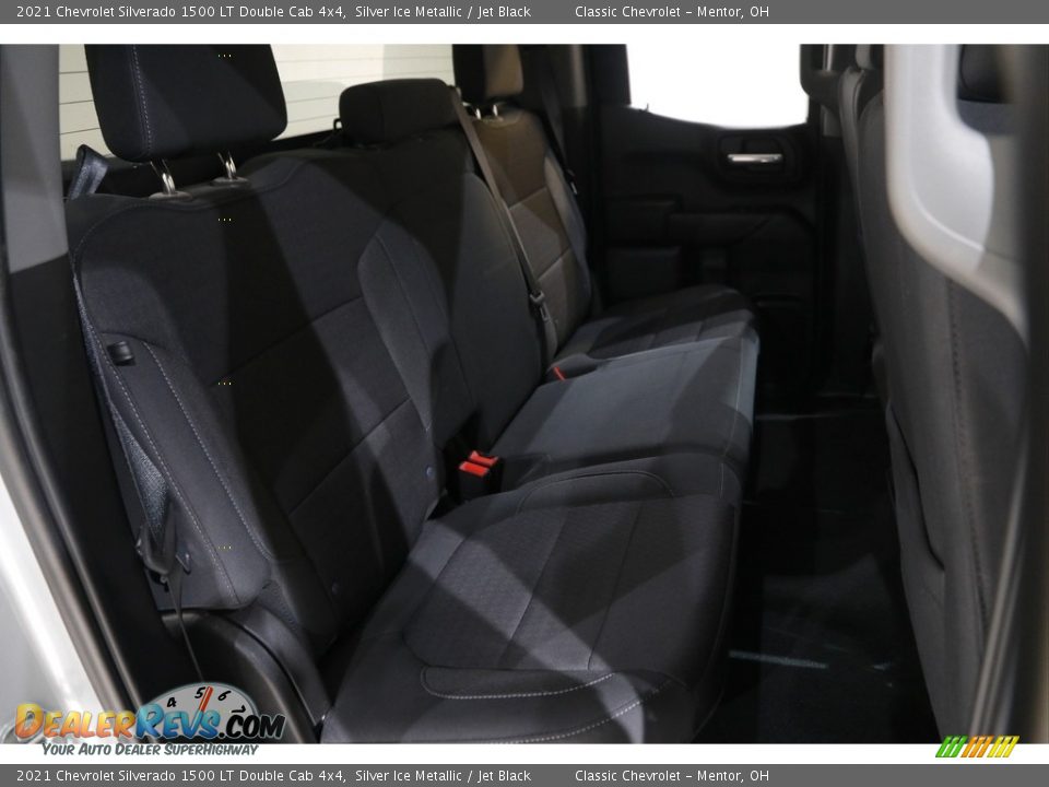 2021 Chevrolet Silverado 1500 LT Double Cab 4x4 Silver Ice Metallic / Jet Black Photo #17