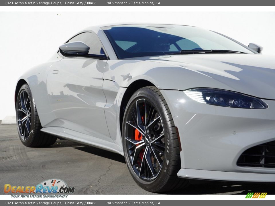 China Gray 2021 Aston Martin Vantage Coupe Photo #2