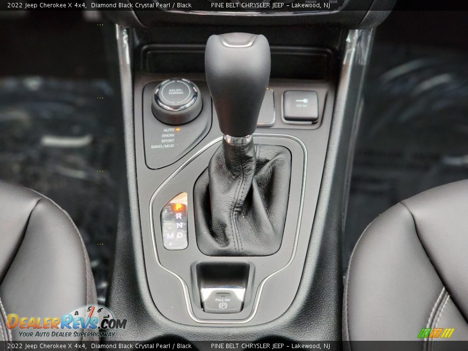 2022 Jeep Cherokee X 4x4 Shifter Photo #12