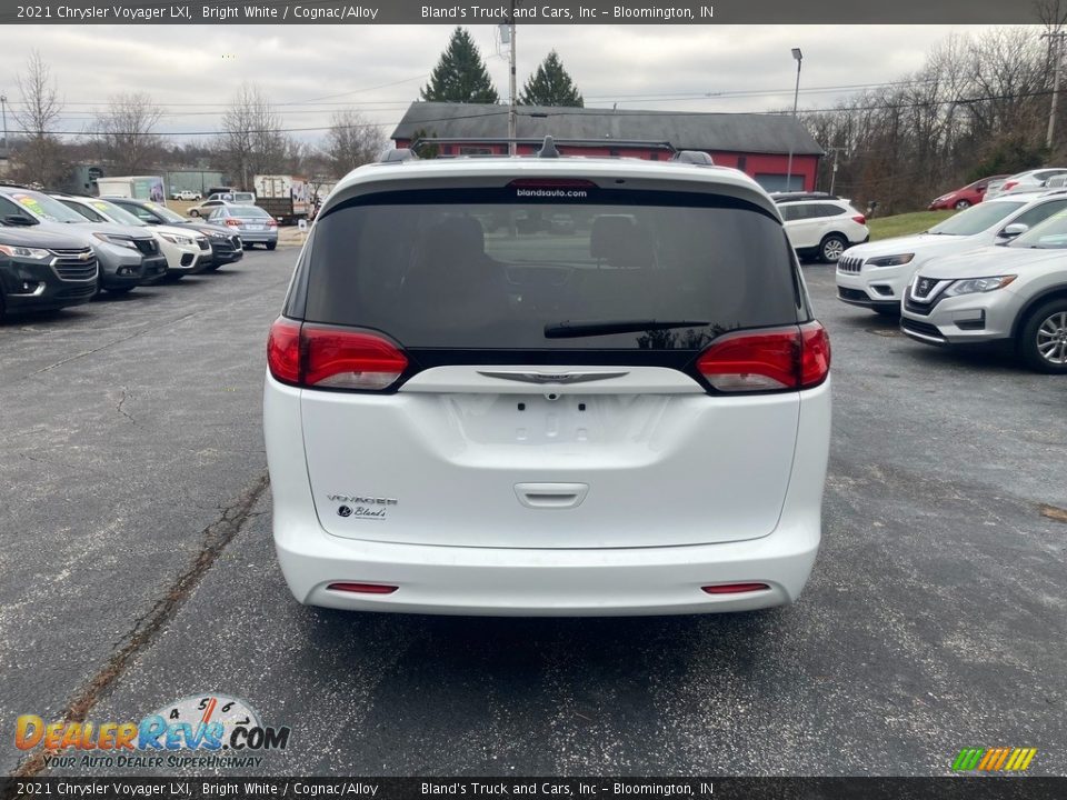 2021 Chrysler Voyager LXI Bright White / Cognac/Alloy Photo #4