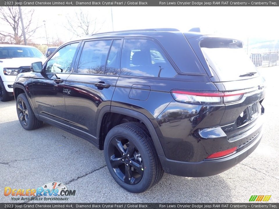 2023 Jeep Grand Cherokee Limited 4x4 Diamond Black Crystal Pearl / Global Black Photo #3