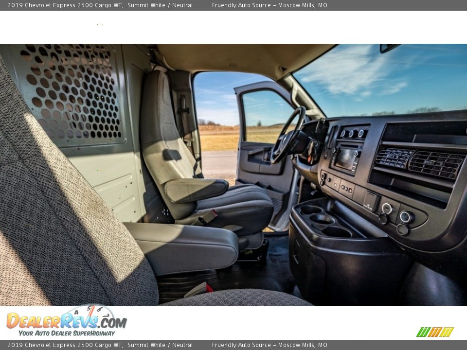 2019 Chevrolet Express 2500 Cargo WT Summit White / Neutral Photo #25