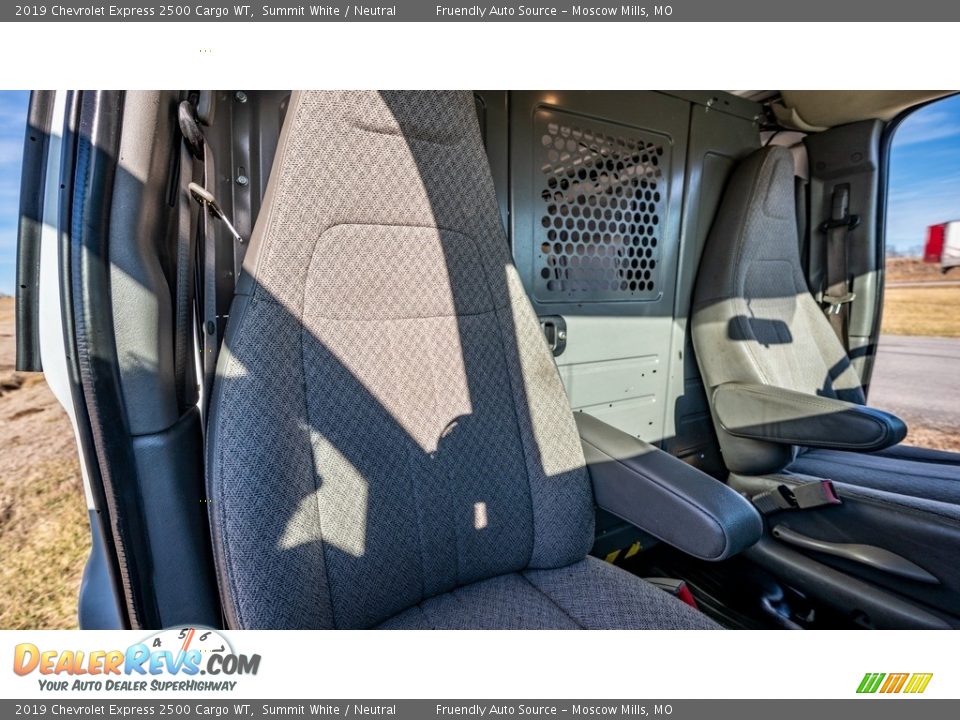 2019 Chevrolet Express 2500 Cargo WT Summit White / Neutral Photo #26