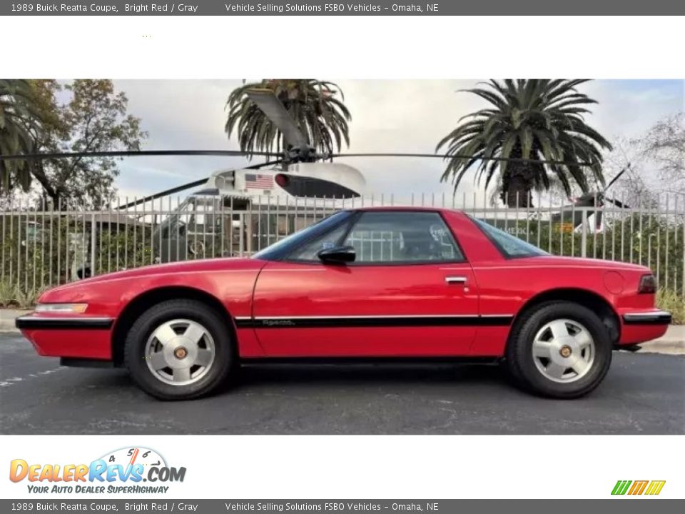 Bright Red 1989 Buick Reatta Coupe Photo #2