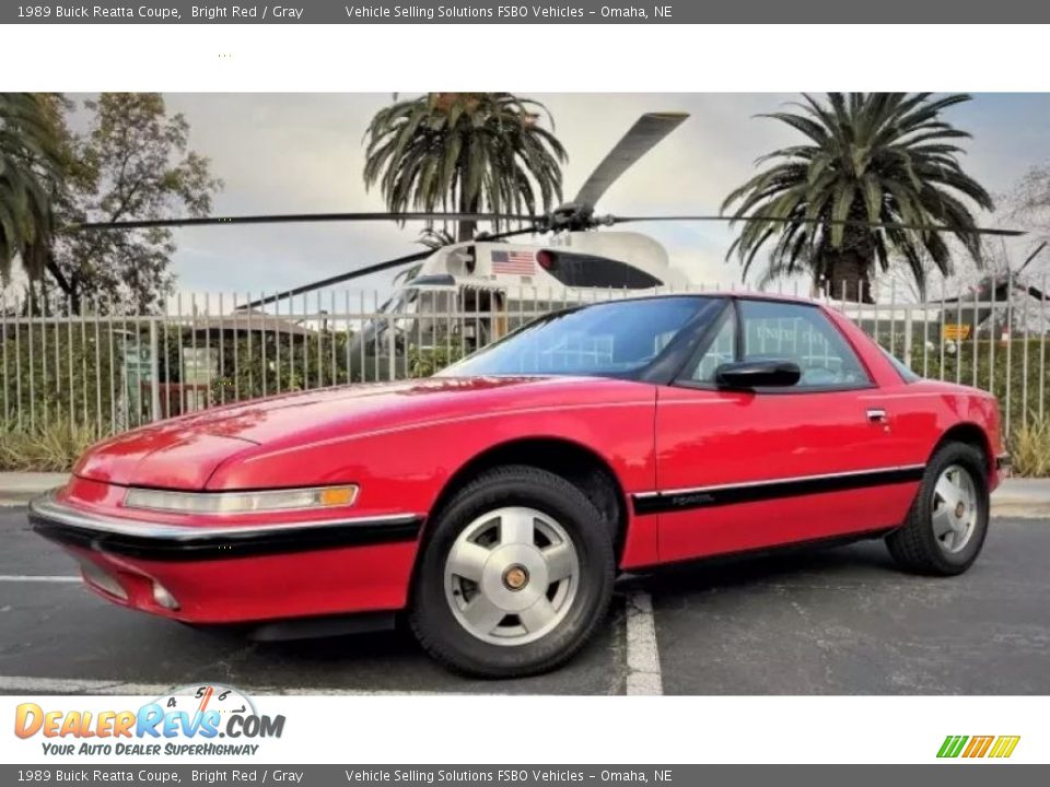 Bright Red 1989 Buick Reatta Coupe Photo #4