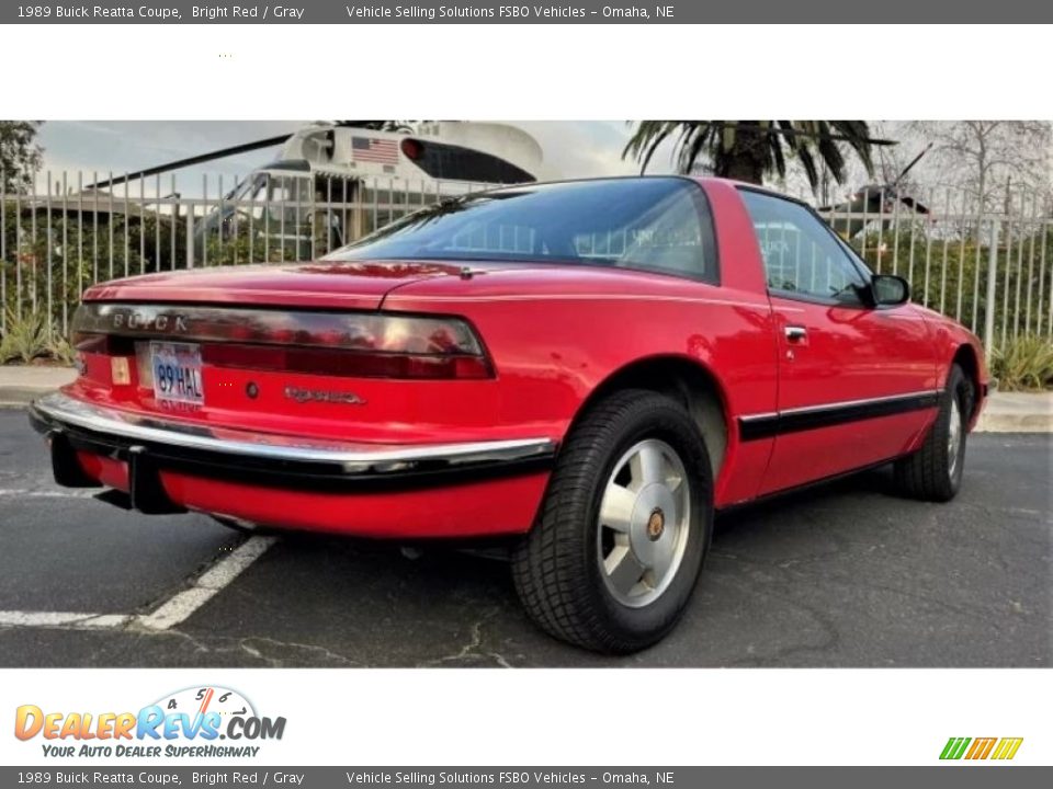 Bright Red 1989 Buick Reatta Coupe Photo #5