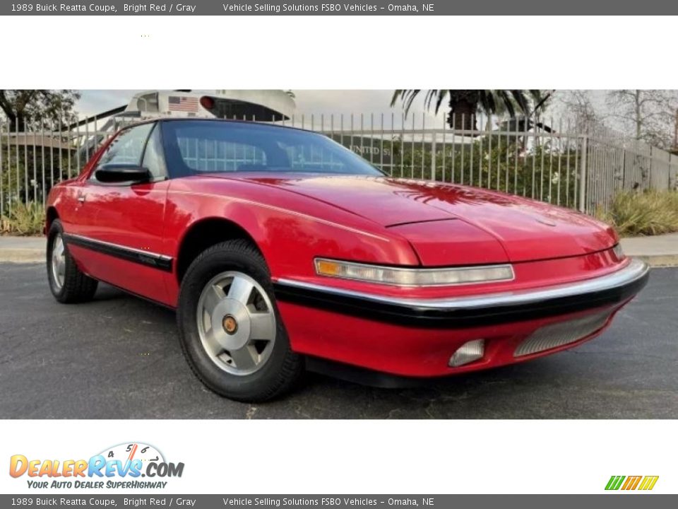 Bright Red 1989 Buick Reatta Coupe Photo #8