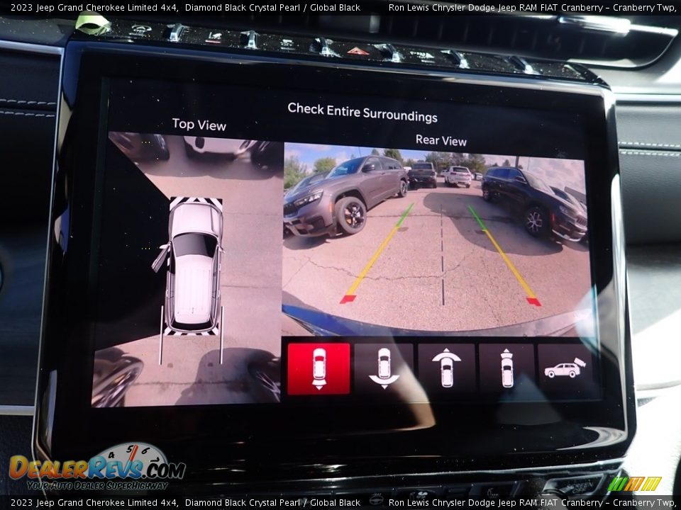 2023 Jeep Grand Cherokee Limited 4x4 Diamond Black Crystal Pearl / Global Black Photo #19
