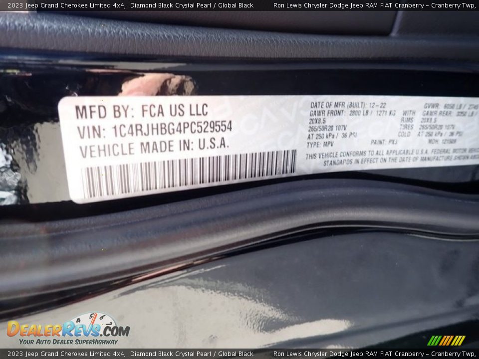 2023 Jeep Grand Cherokee Limited 4x4 Diamond Black Crystal Pearl / Global Black Photo #20