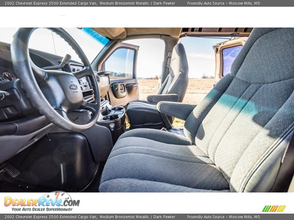 Front Seat of 2002 Chevrolet Express 3500 Extended Cargo Van Photo #18