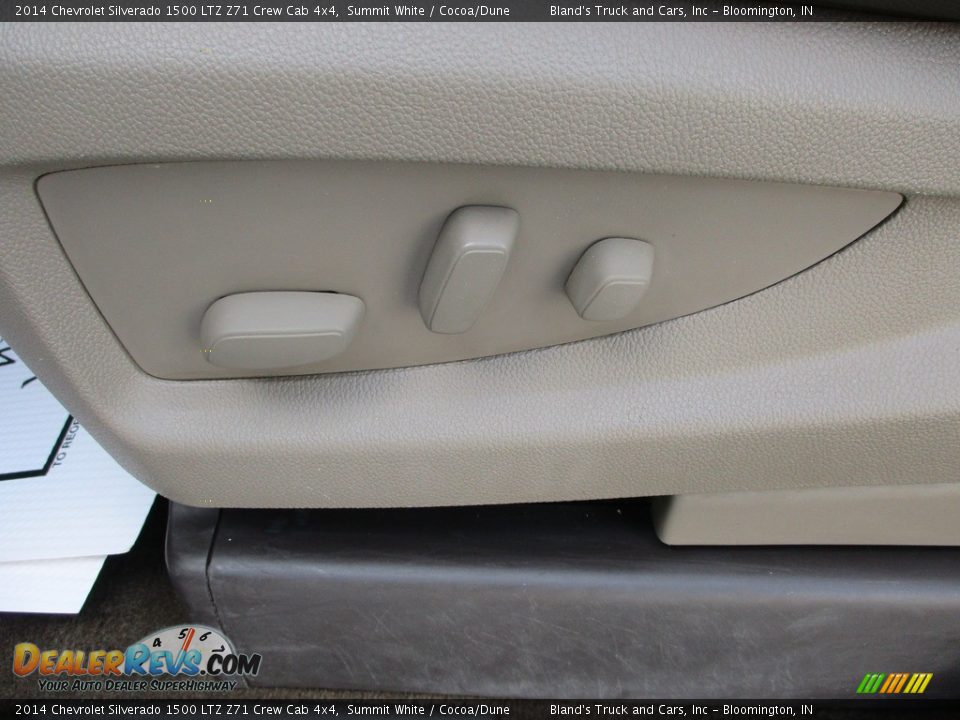 Front Seat of 2014 Chevrolet Silverado 1500 LTZ Z71 Crew Cab 4x4 Photo #9