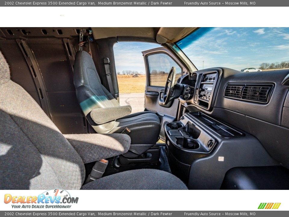 Front Seat of 2002 Chevrolet Express 3500 Extended Cargo Van Photo #23