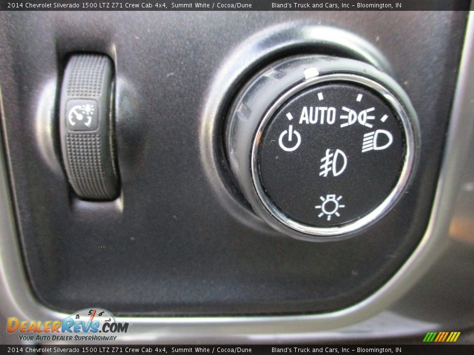 Controls of 2014 Chevrolet Silverado 1500 LTZ Z71 Crew Cab 4x4 Photo #14