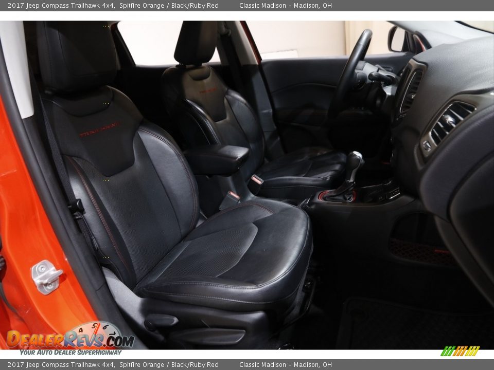 2017 Jeep Compass Trailhawk 4x4 Spitfire Orange / Black/Ruby Red Photo #17