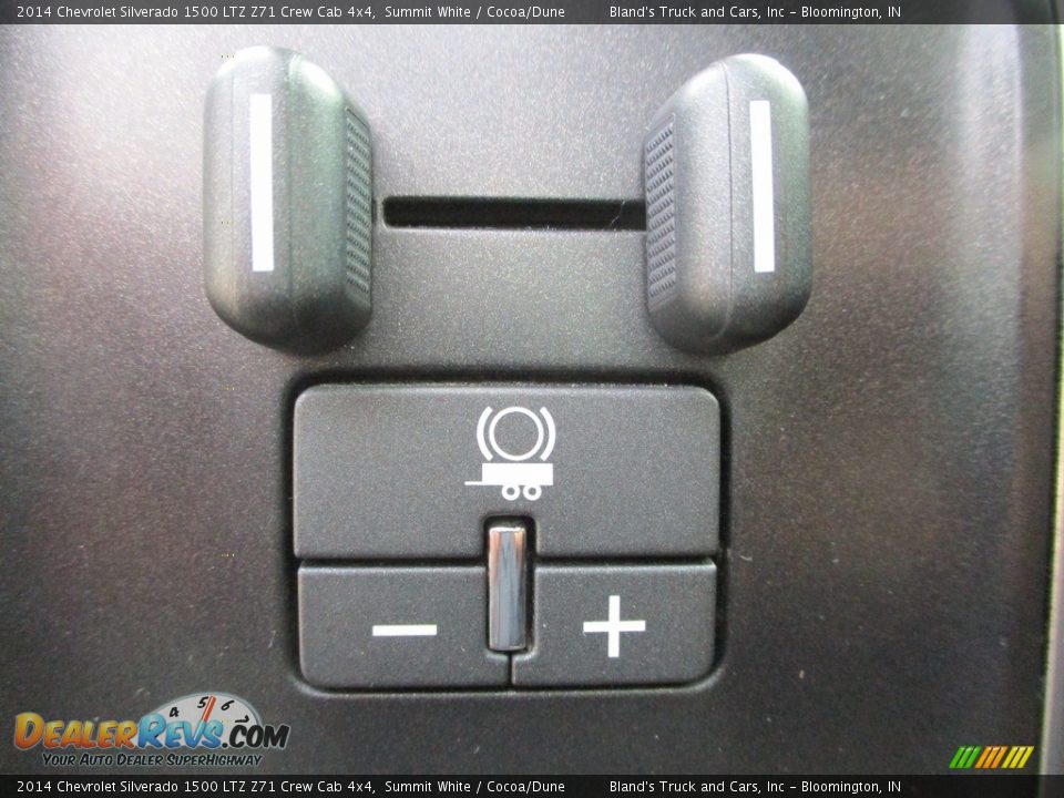 Controls of 2014 Chevrolet Silverado 1500 LTZ Z71 Crew Cab 4x4 Photo #16
