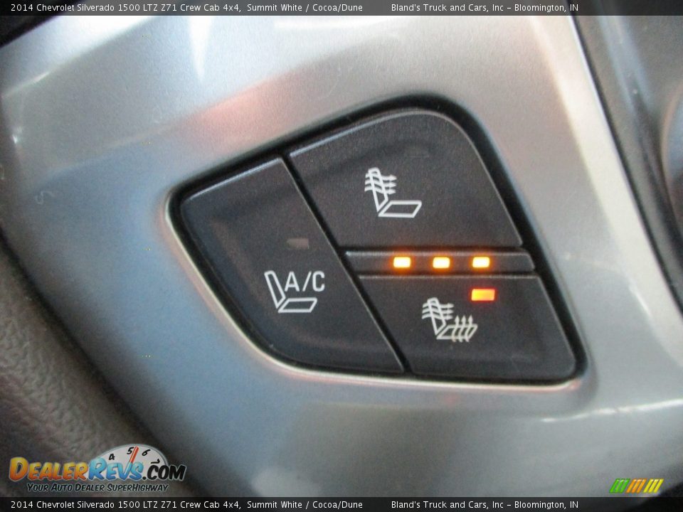 Controls of 2014 Chevrolet Silverado 1500 LTZ Z71 Crew Cab 4x4 Photo #21