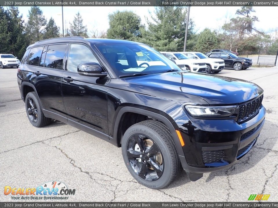 2023 Jeep Grand Cherokee L Altitude 4x4 Diamond Black Crystal Pearl / Global Black Photo #7