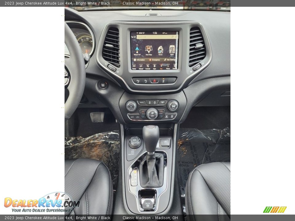 Controls of 2023 Jeep Cherokee Altitude Lux 4x4 Photo #6