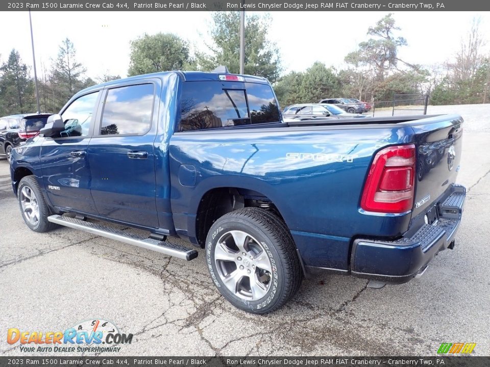 2023 Ram 1500 Laramie Crew Cab 4x4 Patriot Blue Pearl / Black Photo #3