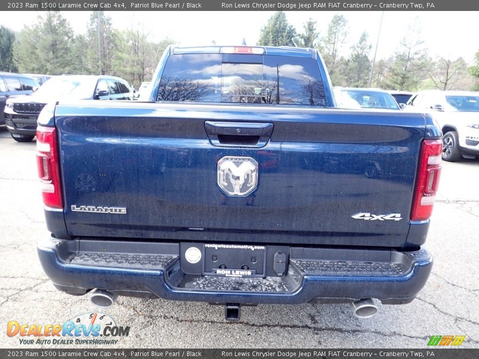 2023 Ram 1500 Laramie Crew Cab 4x4 Patriot Blue Pearl / Black Photo #4