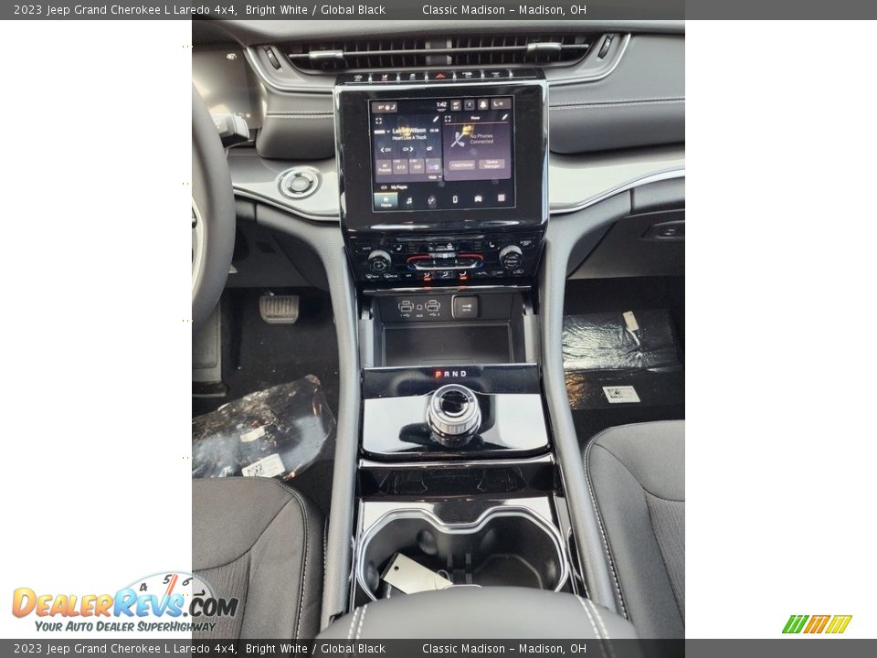 2023 Jeep Grand Cherokee L Laredo 4x4 Bright White / Global Black Photo #7