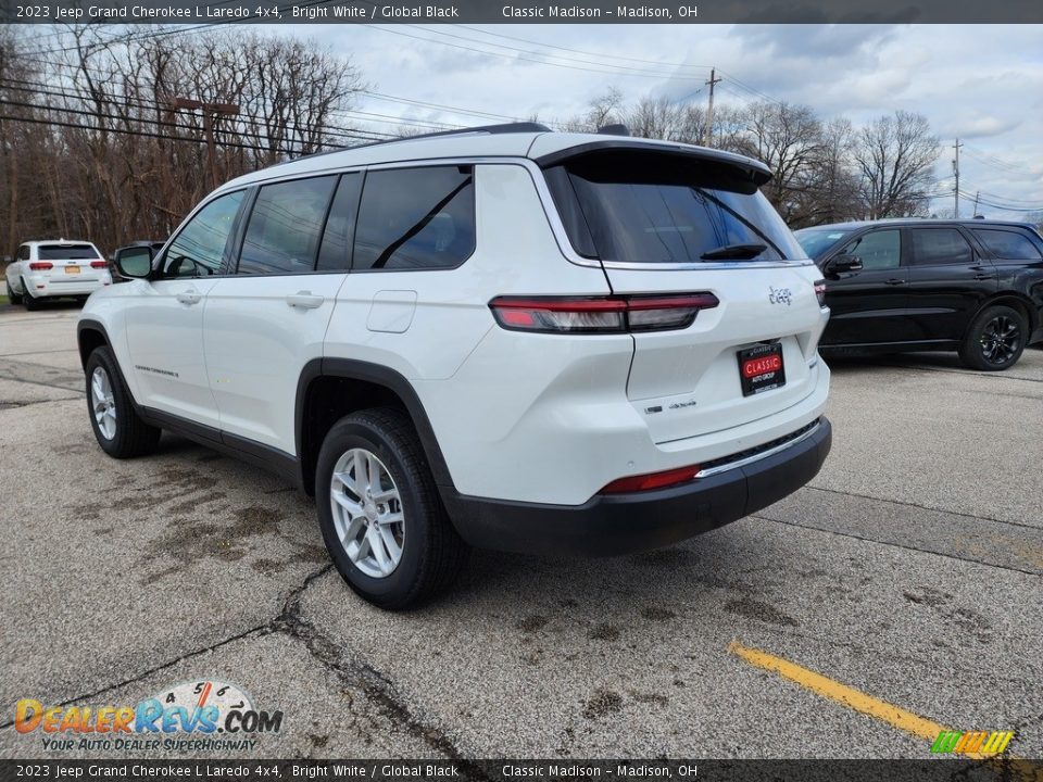 2023 Jeep Grand Cherokee L Laredo 4x4 Bright White / Global Black Photo #10