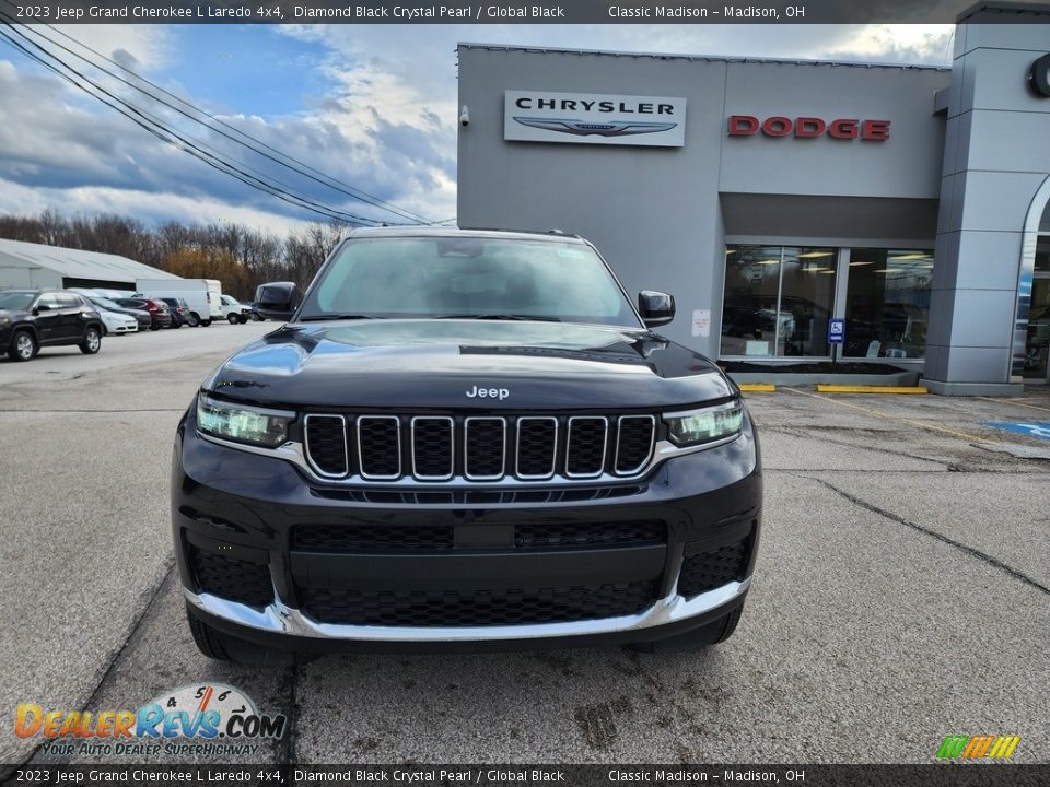 2023 Jeep Grand Cherokee L Laredo 4x4 Diamond Black Crystal Pearl / Global Black Photo #8