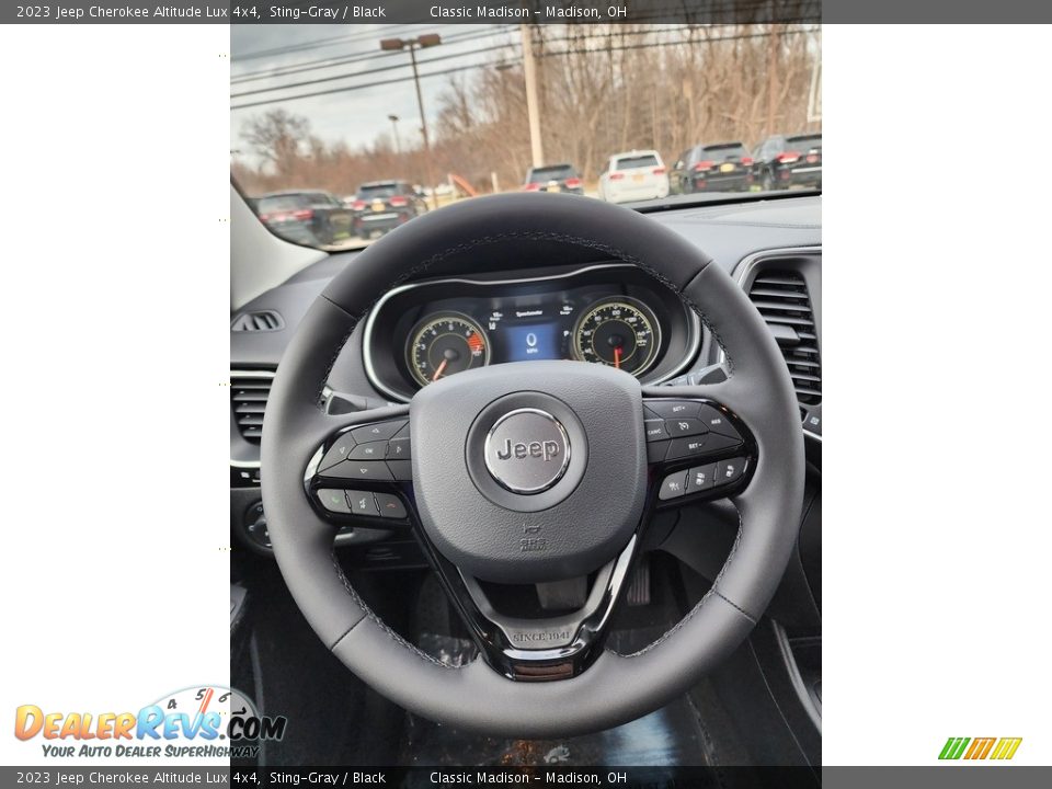 2023 Jeep Cherokee Altitude Lux 4x4 Steering Wheel Photo #5