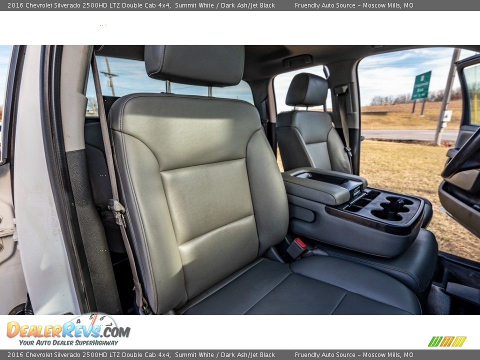 2016 Chevrolet Silverado 2500HD LTZ Double Cab 4x4 Summit White / Dark Ash/Jet Black Photo #26