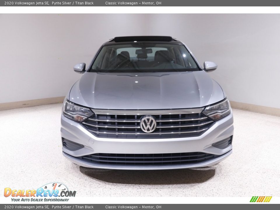 2020 Volkswagen Jetta SE Pyrite Silver / Titan Black Photo #2