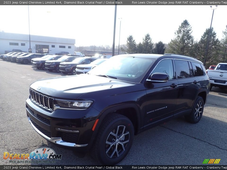 2023 Jeep Grand Cherokee L Limited 4x4 Diamond Black Crystal Pearl / Global Black Photo #9