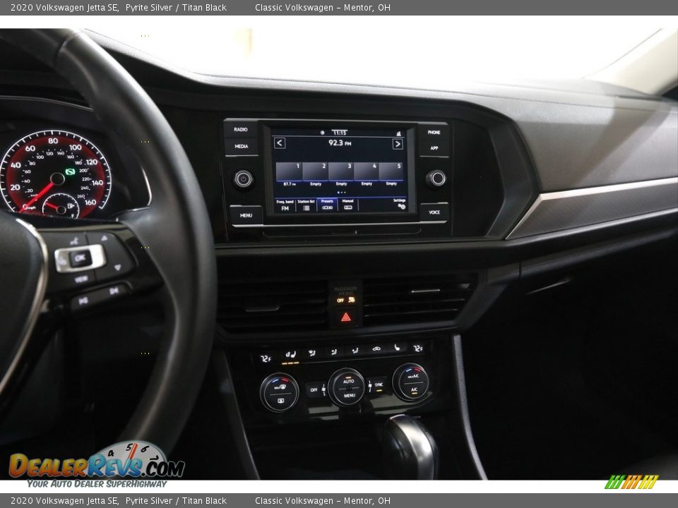 Controls of 2020 Volkswagen Jetta SE Photo #9