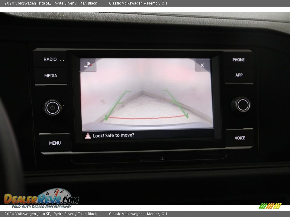 Controls of 2020 Volkswagen Jetta SE Photo #11