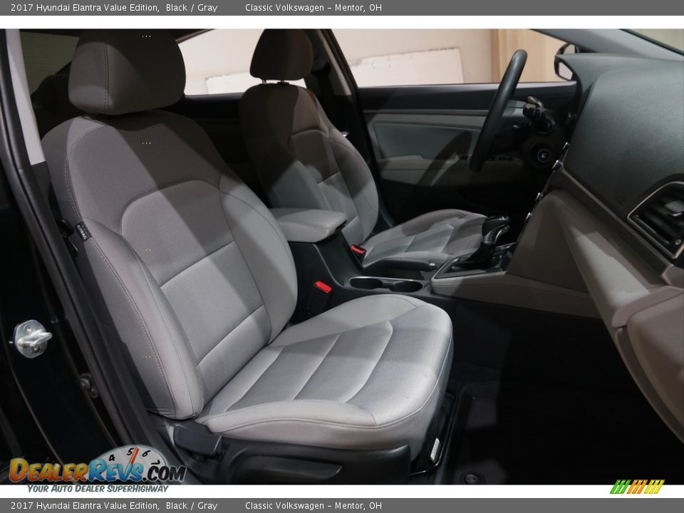 2017 Hyundai Elantra Value Edition Black / Gray Photo #14