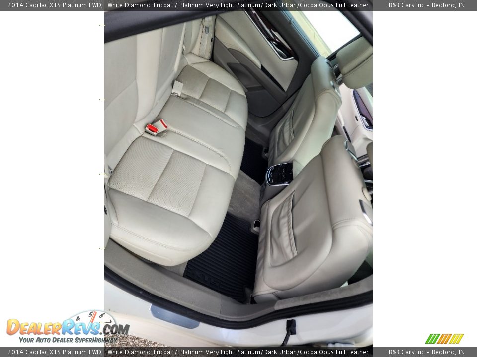 Rear Seat of 2014 Cadillac XTS Platinum FWD Photo #24