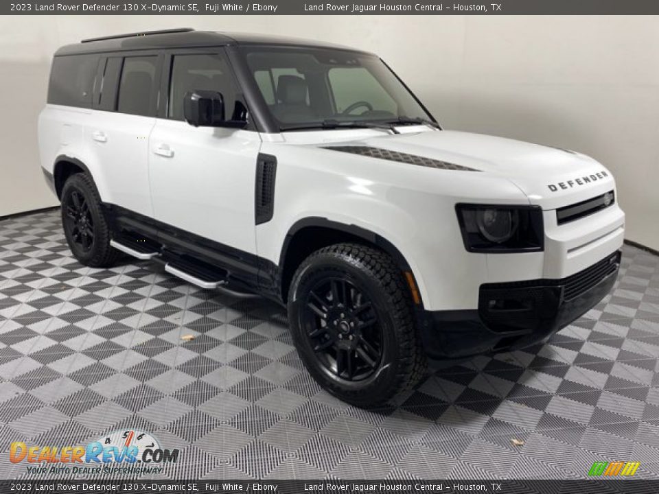 2023 Land Rover Defender 130 X-Dynamic SE Fuji White / Ebony Photo #12