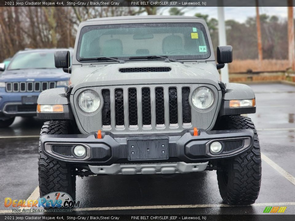 2021 Jeep Gladiator Mojave 4x4 Sting-Gray / Black/Steel Gray Photo #2