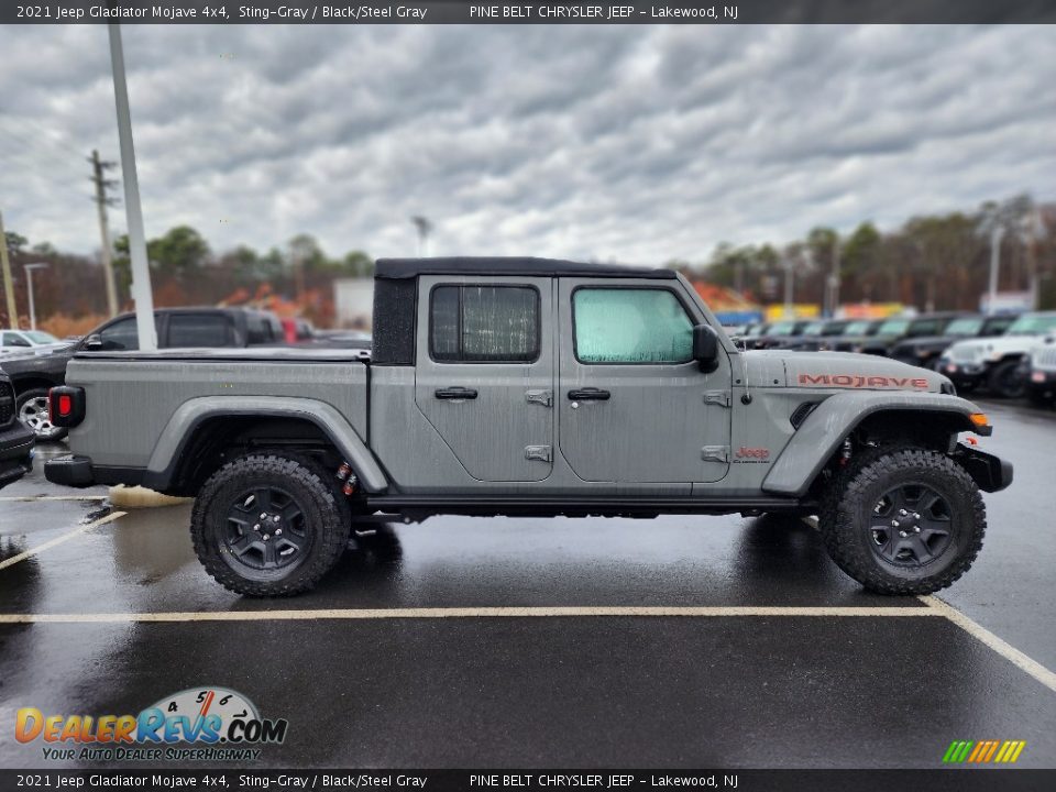 Sting-Gray 2021 Jeep Gladiator Mojave 4x4 Photo #4