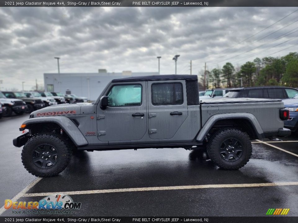 Sting-Gray 2021 Jeep Gladiator Mojave 4x4 Photo #8