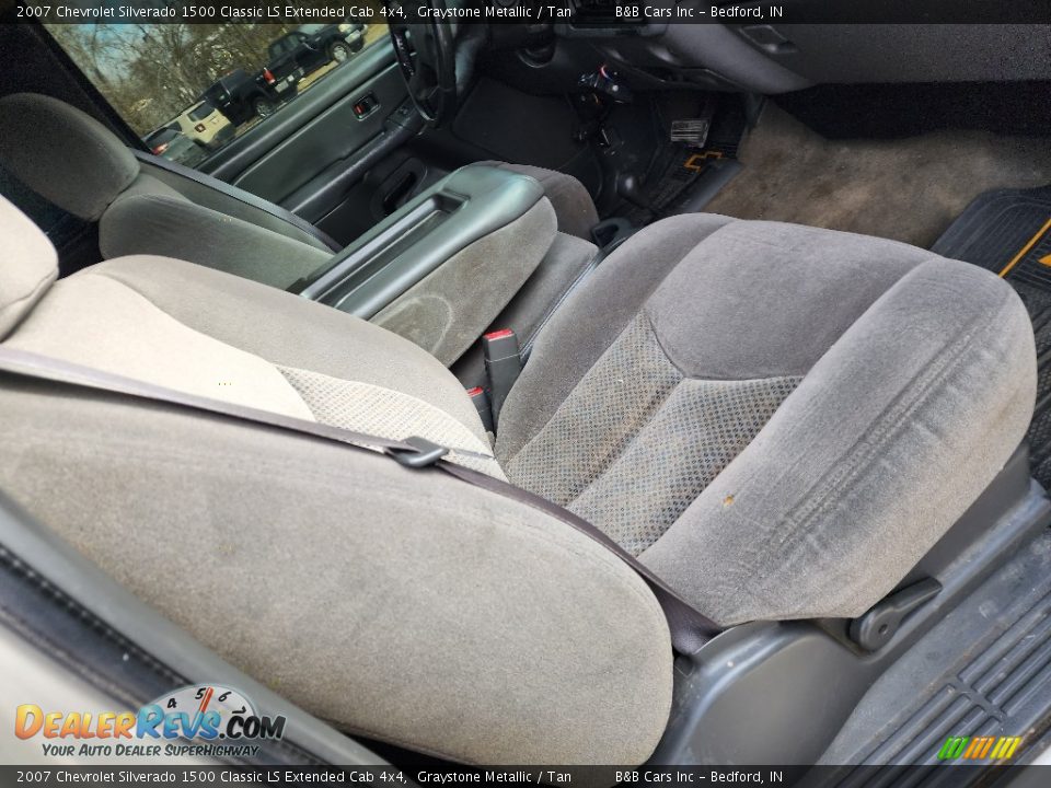 2007 Chevrolet Silverado 1500 Classic LS Extended Cab 4x4 Graystone Metallic / Tan Photo #17