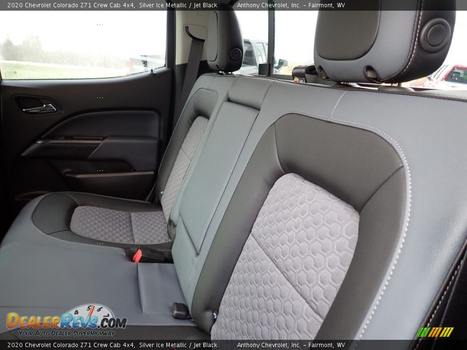 2020 Chevrolet Colorado Z71 Crew Cab 4x4 Silver Ice Metallic / Jet Black Photo #12