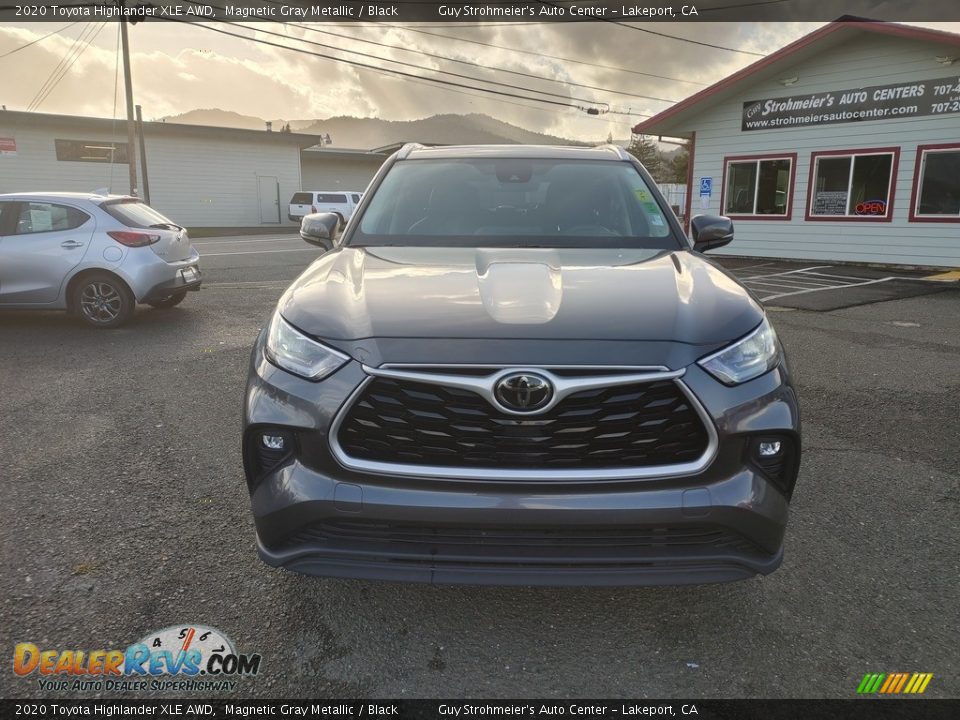 2020 Toyota Highlander XLE AWD Magnetic Gray Metallic / Black Photo #2