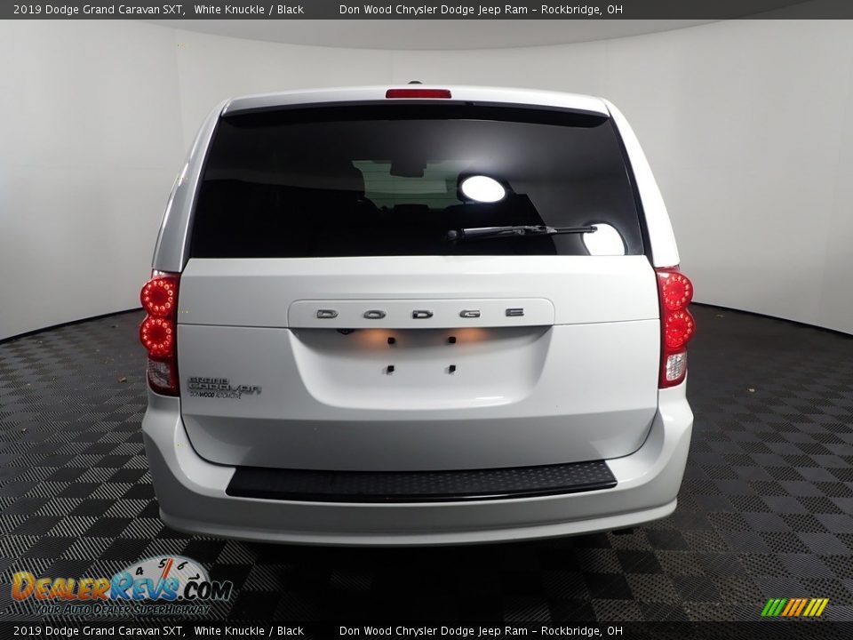 2019 Dodge Grand Caravan SXT White Knuckle / Black Photo #8